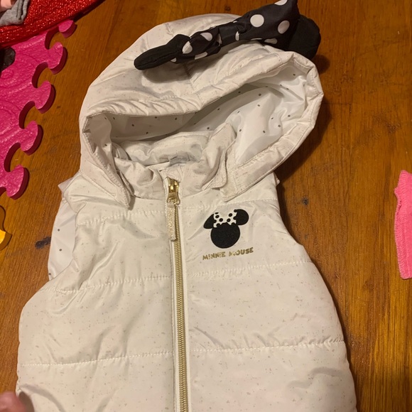 Minnie Mouse H&M Vest! ❤️ - Picture 2 of 3